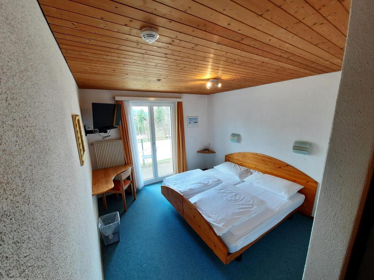 Hotel Cristal Soerenberg Bagian luar foto