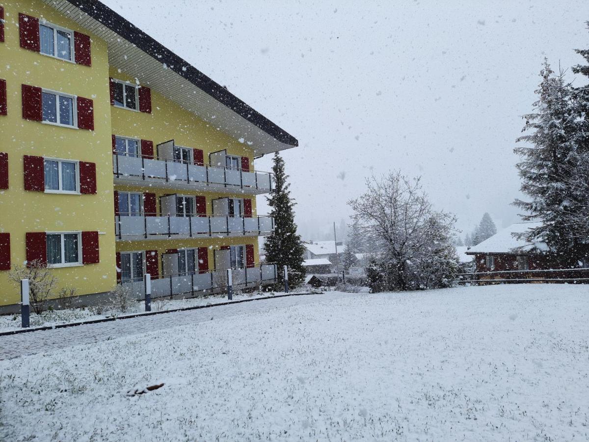 Hotel Cristal Soerenberg Bagian luar foto
