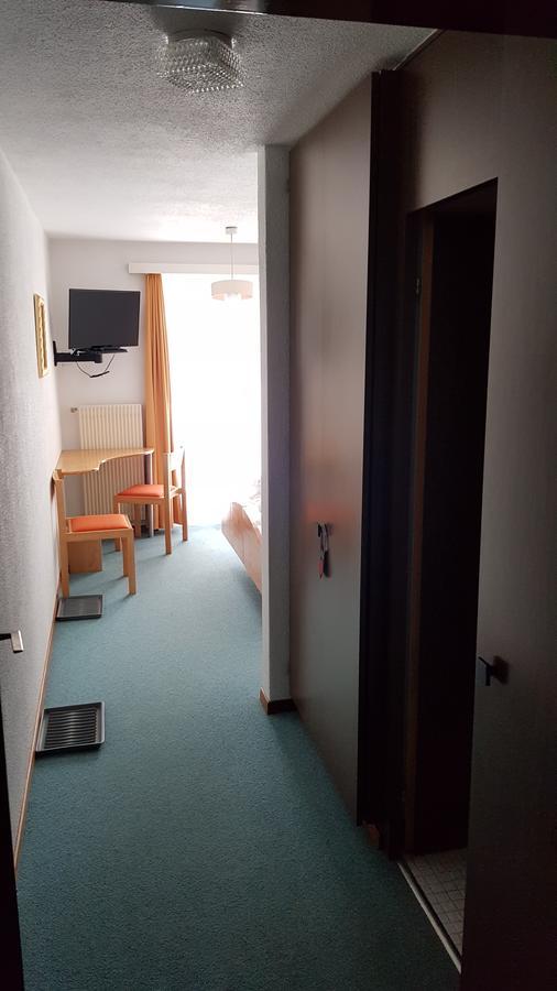 Hotel Cristal Soerenberg Bagian luar foto