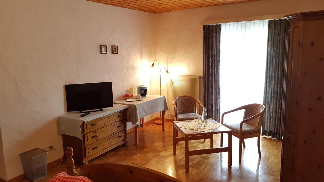 Hotel Cristal Soerenberg Bagian luar foto